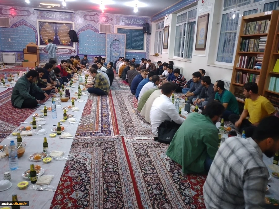 برگزاری مراسم ضیافت افطاری در پردیس شهید بهشتی زنجان 6