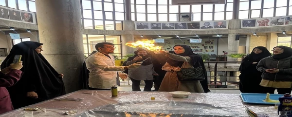 بازدید از خانه علم دانشگاه تحصیلات تکمیلی علوم پایه با حضور دانشجومعلمان پردیس الزهرا(س) 2