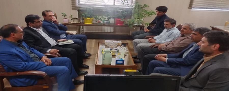 سعید غیاثی ندوشن معاون آموزشی و تحصیلات تکمیلی دانشگاه فرهنگیان و هیات همراه از واحدهای مختلف پردیس شهید بهشتی بازدید کردند 3