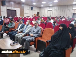 نشست پرسش و پاسخ دانشجویی با مدیر کل آموزش و پرورش استان 2