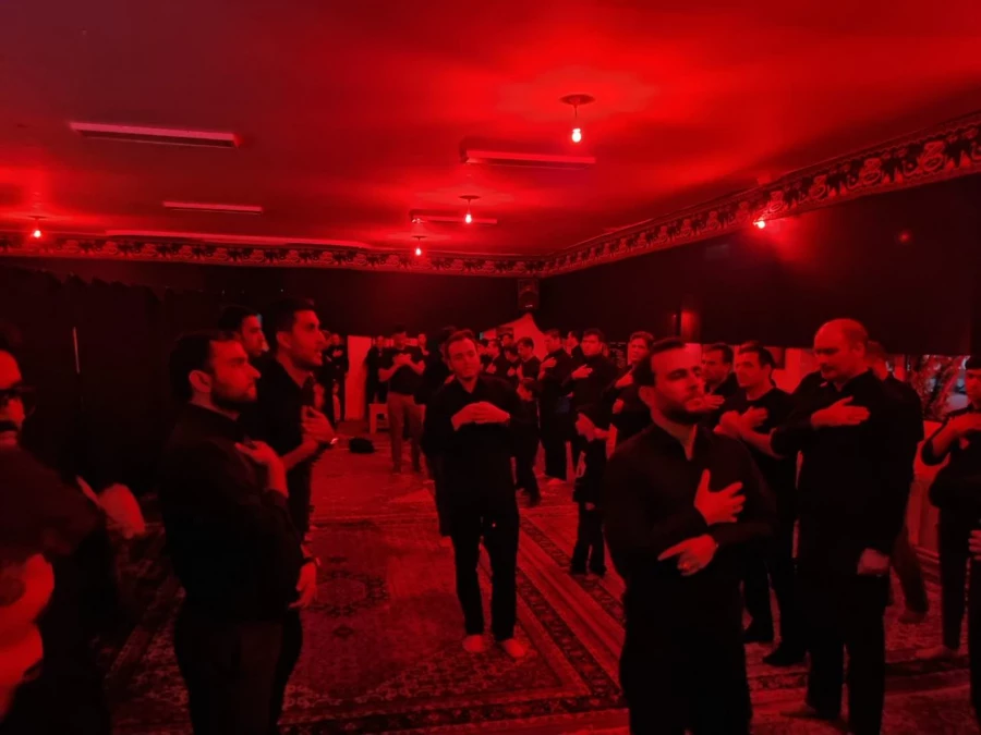 برگزاری مراسم عزاداری سید و سالار شهیدان امام حسین (ع) و یاران وفادارش در نمازخانه پردیس شهید بهشتی 2