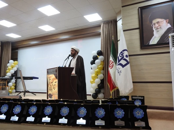 مراسم جشن دانش آموختگی دانشجو معلمان ورودی سال 1398 رشته آموزش ابتدائی، در پردیس الزهرا(س) برگزار شد 2