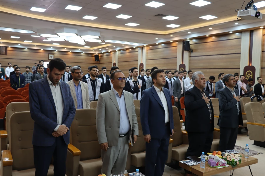 آیین دانش آموختگی دانشجو معلمان پردیس شهید بهشتی زنجان 3