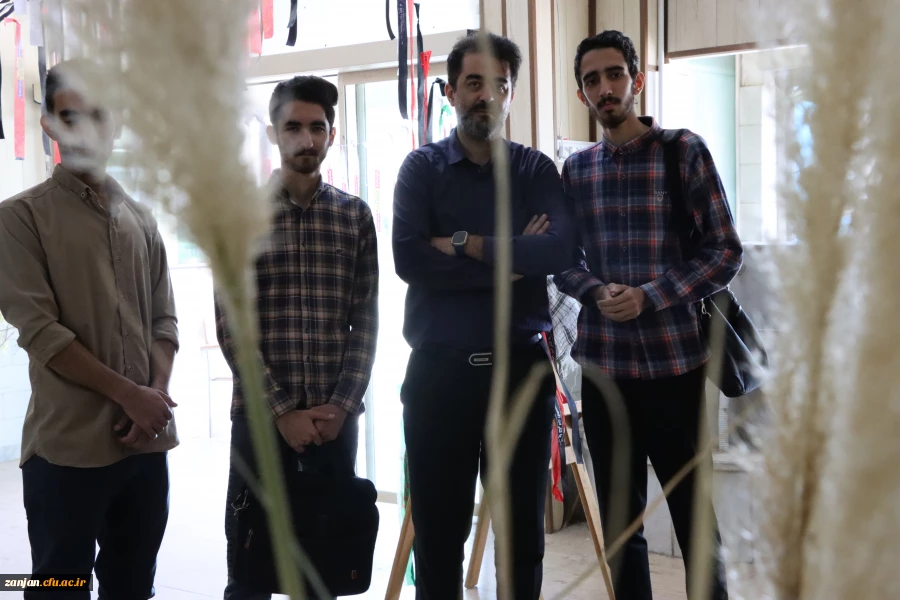 برپایی نمایشگاه بمناسبت هفته دفاع مقدس 5