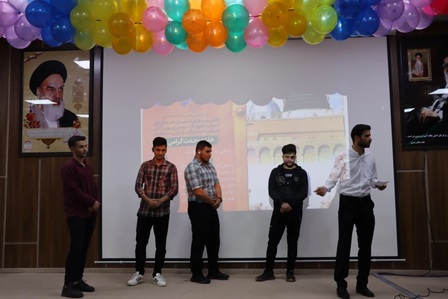 جشن هفته وحدت و میلاد نبی مکرم اسلام (ص) در دانشگاه فرهنگیان پردیس شهید بهشتی برگزار گردید. 5