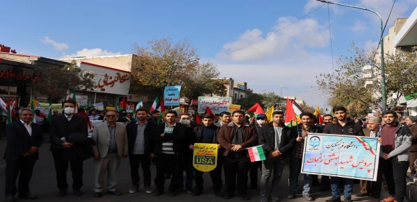  اجتماع بزرگ یوم الله ۱۳ آبان استان زنجان و حضور پرشور دانشجومعلمان، اساتید و کارکنان دانشگاه فرهنگیان پردیس شهید بهشتی زنجان 2