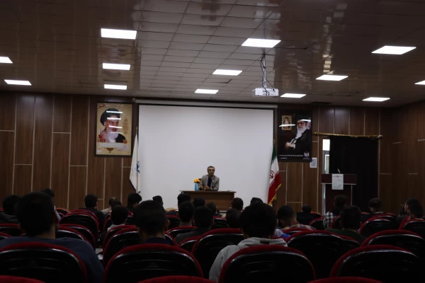 کارگاه فن بیان و معلمی با حضور دانشجویان پردیس شهید بهشتی 3