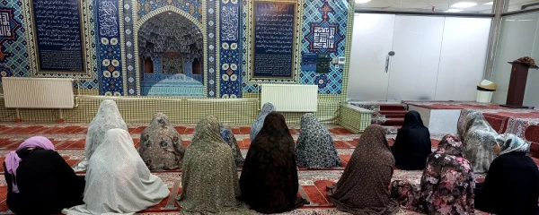  مراسم معنوی زیارت عاشورا  2