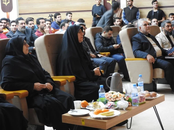 آئین گرامیداشت روز دانشجو با حضور  استاندار زنجان در جمع دانشجو معلمان دانشگاه فرهنگیان  7