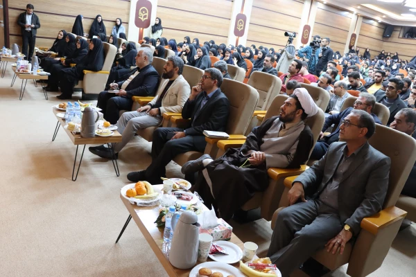 در دانشگاه فرهنگیان استان زنجان برگزار شد:
آئین گرامیداشت روز دانشجو با حضور استاندار زنجان در جمع دانشجو معلمان دانشگاه فرهنگیان 5