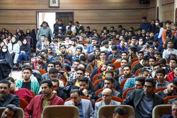 در دانشگاه فرهنگیان استان زنجان برگزار شد:
آئین گرامیداشت روز دانشجو با حضور استاندار زنجان در جمع دانشجو معلمان دانشگاه فرهنگیان 8