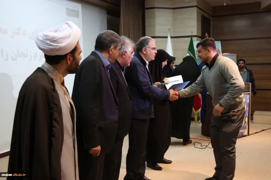 در دانشگاه فرهنگیان استان زنجان برگزار شد:
آئین گرامیداشت روز دانشجو با حضور استاندار زنجان در جمع دانشجو معلمان دانشگاه فرهنگیان 9