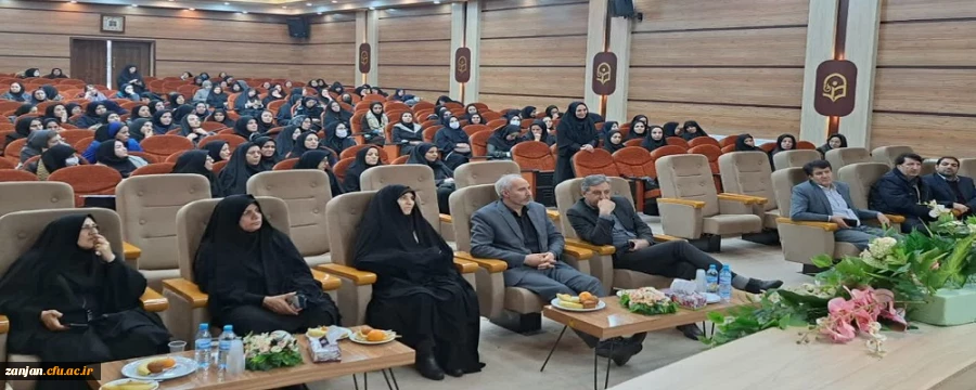 نشست هم اندیشی مدیران، معاونان و معلمان راهنمای مدارس مجری طرح کارورزی  2