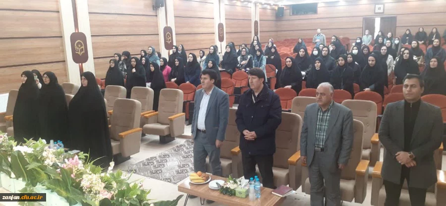 نشست هم اندیشی مدیران، معاونان و معلمان راهنمای مدارس مجری طرح کارورزی  3