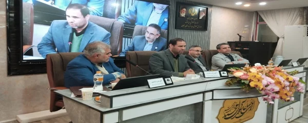 دیدار وزیر آموزش و پرورش با مدیرکل آموزش و پرورش و مدیر امور پردیس های دانشگاه فرهنگیان استان در زنجان 2