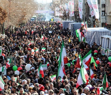 حضور دانشجومعلمان، کارکنان و اساتید دانشگاه فرهنگیان استان زنجان در راهپیمایی یوم الله 22 بهمن 4