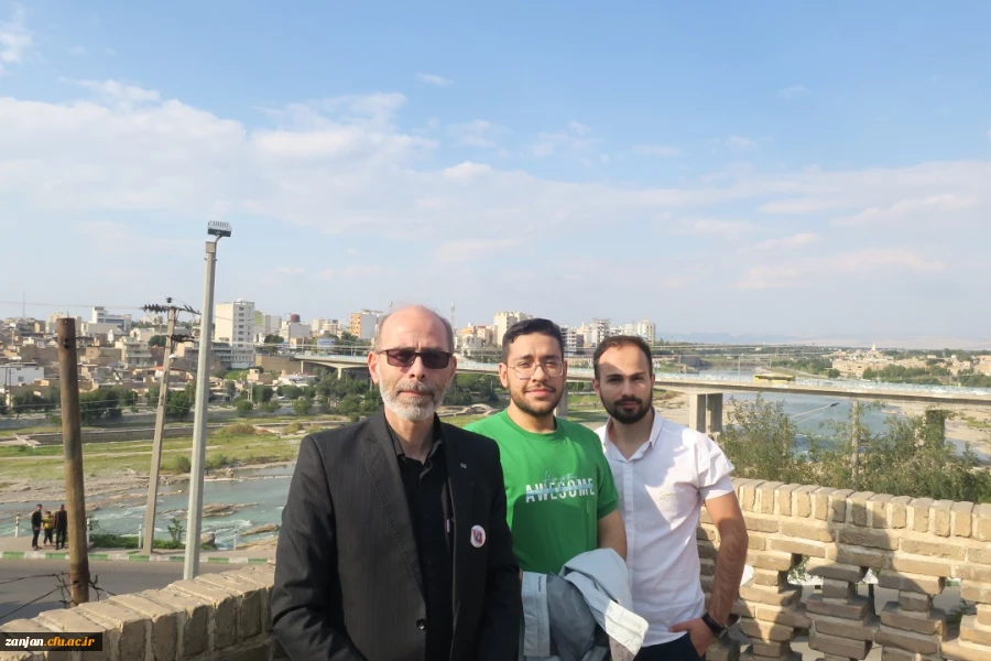 جشنواره های رویش و حرکت دانشگاهی