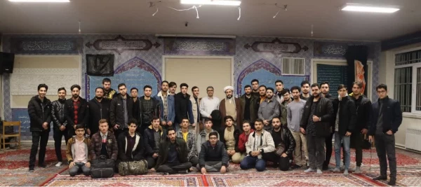 بدرقه دانشجو معلمان بسیجی در قالب کاروان های راهیان نور راهی مناطق عملیاتی دفاع مقدس  2