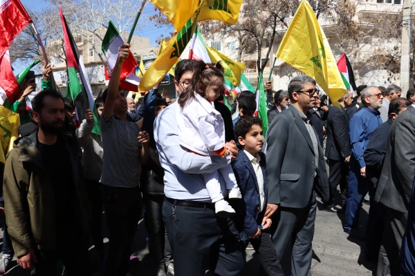 حضور دانشجویان و کارمندان پردیس شهید بهشتی در راهپیمایی روز قدس 4