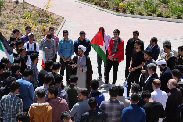  تجمع دانشجویان در حمایت از عملیات وعده صادق 4