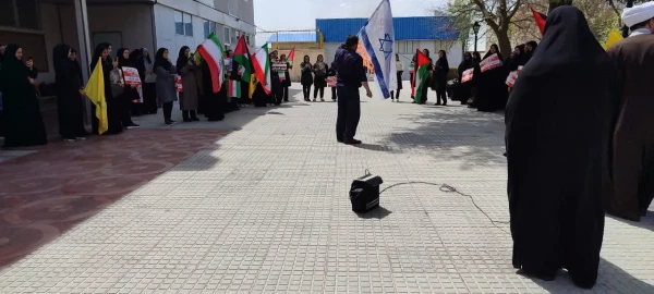 تجمع دانشجویان، اساتید و کارمندان پردیس های دانشگاه فرهنگیان استان در حمایت از عملیات «وعده صادق»  5