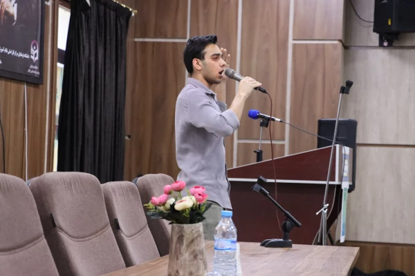 برگزاری مراسم گرامیداشت هفته سرآمدی آموزش و نکوداشت مقام استاد
 5