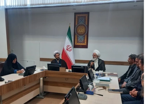 دیدار صمیمی کارکنان دانشگاه فرهنگیان استان زنجان با حجت الاسلام خاتمی امام جمعه محترم بمناسبت هفته سرآمدی آموزش 5