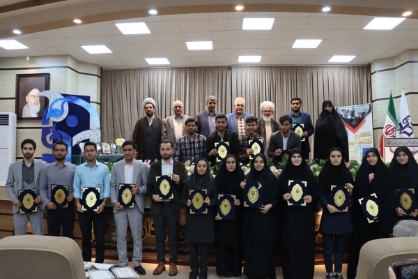 آیین اختتامیه یازدهمین جشنواره تدریس برتر مرحله منطقه ای به میزبانی دانشگاه فرهنگیان استان زنجان 3