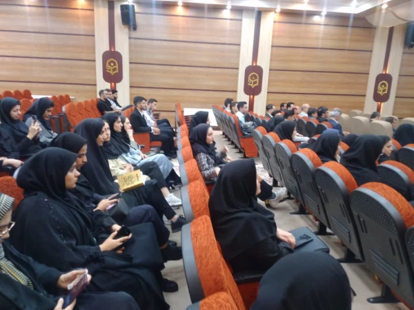 آیین اختتامیه یازدهمین جشنواره تدریس برتر مرحله منطقه ای به میزبانی دانشگاه فرهنگیان استان زنجان 5