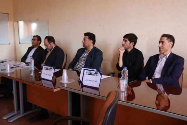 دوازدهمین همایش ملی فلسفه تربیت معلم به میزبانی دانشگاه فرهنگیان استان زنجان برگزار شد. 13