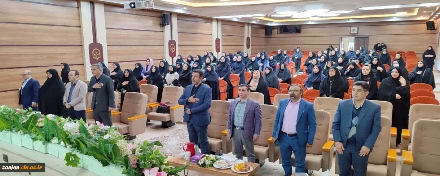 نشست هم اندیشی مدیران، معاونان و معلمان راهنمای مدارس مجری طرح کارورزی 2