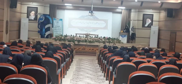 نشست هم اندیشی مدیران، معاونان و معلمان راهنمای مدارس مجری طرح کارورزی 3