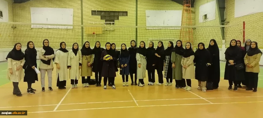 آغاز لیگ والیبال دانشجو معلمان پردیس الزهرا (س) 
 2