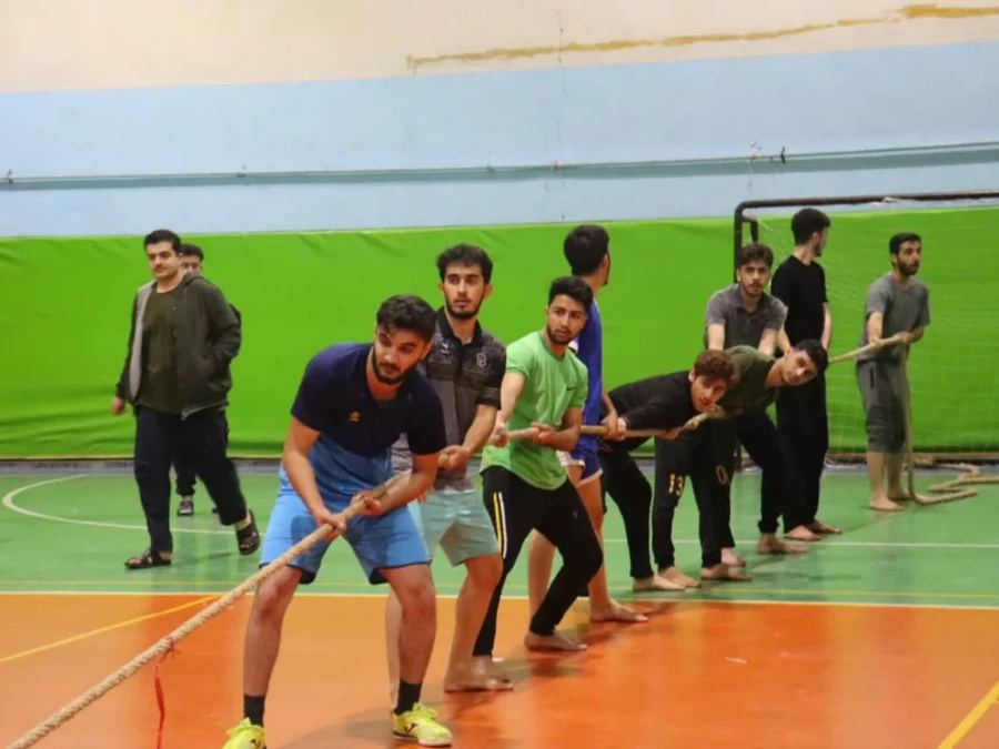 برگزاری مسابقات طناب کشی به مناسبت هفته تربیت بدنی 3