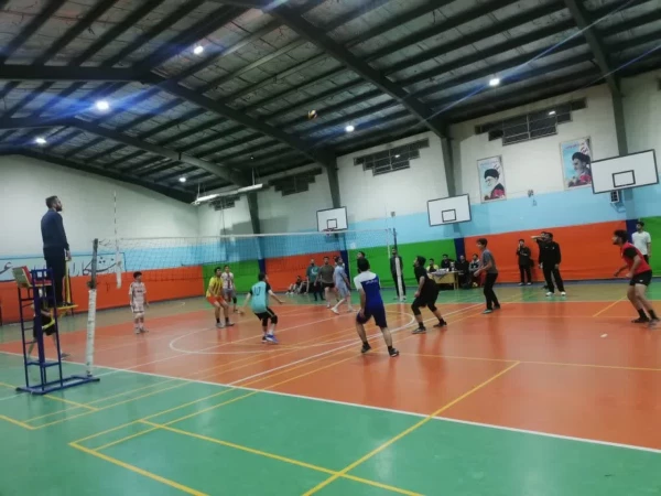 برگزاری مسابقات والیبال به مناسبت هفته تربیت بدنی 3