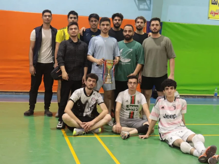 برگزاری مسابقات والیبال به مناسبت هفته تربیت بدنی 4