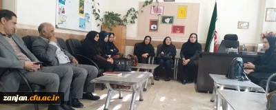 بازدید جمعی از اساتید و دانشجویان از مدارس مجری طرح کارورزی در زنجان