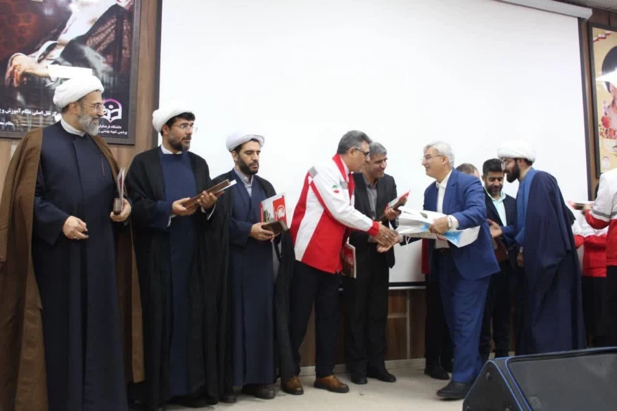 همایش جوانان هلال احمر پیشتاز خدمت در زنجان برگزار شد 5