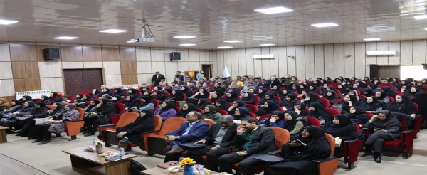 دوره باز آموزی و هم اندیشی مدیران ،معاونان و معلمان راهنمای کارورزی 2