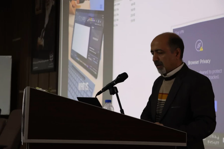 دوره باز آموزی و هم اندیشی مدیران ،معاونان و معلمان راهنمای کارورزی 4