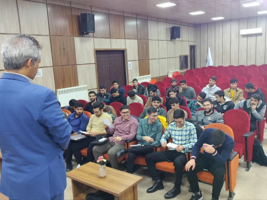 برگزاری سلسله کارگاه های پیشگیری از آسیب های اجتماعی 4