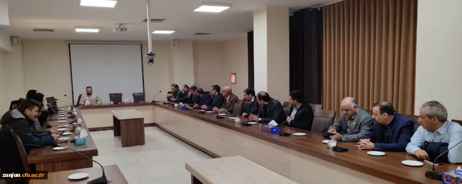بازدید اعضای هیات علمی دانشگاه فرهنگیان استان از دانشگاه تحصیلات تکمیلی علوم پایه زنجان 2
