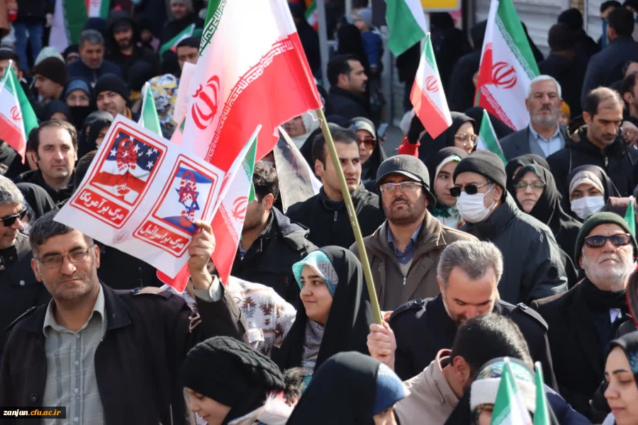 حضور پرشور اساتید،کارکنان و دانشجومعلمان دانشگاه فرهنگیان در جشن چهل و شش سالگی انقلاب اسلامی
 4