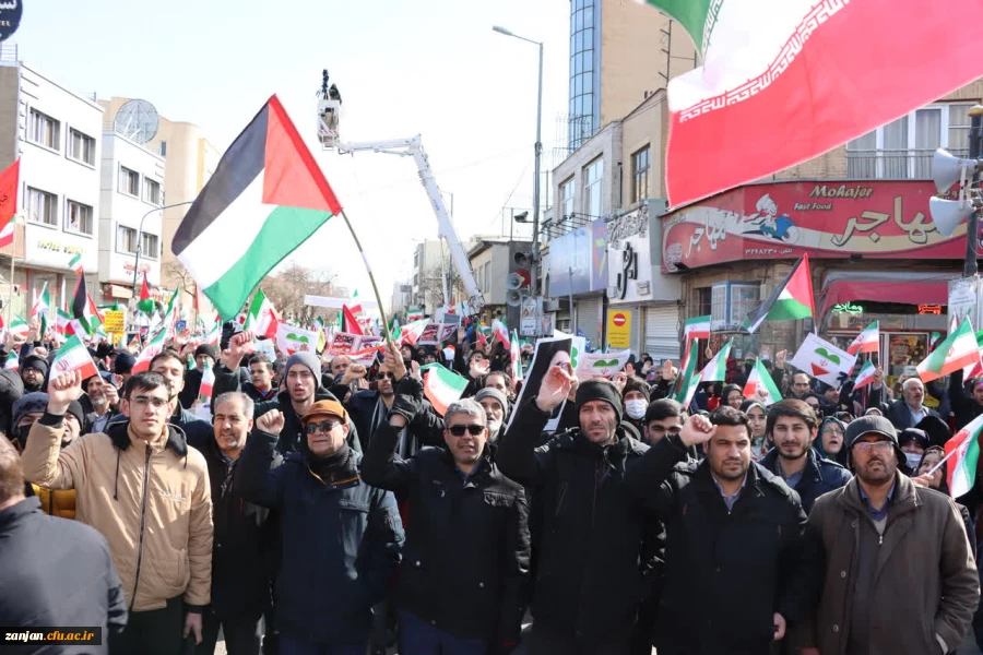 حضور پرشور اساتید،کارکنان و دانشجومعلمان دانشگاه فرهنگیان در جشن چهل و شش سالگی انقلاب اسلامی
 5
