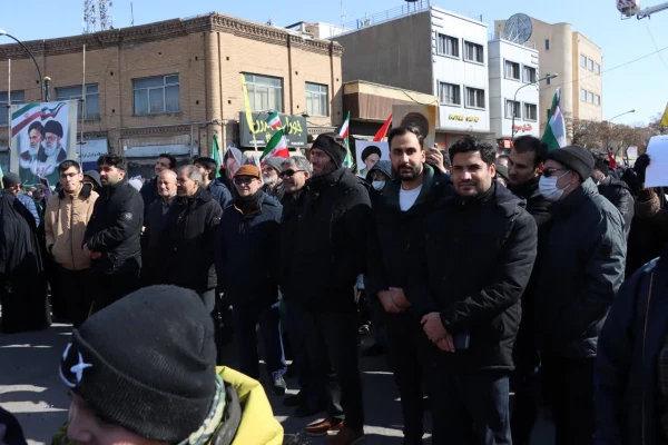 حضور پرشور اساتید،کارکنان و دانشجومعلمان دانشگاه فرهنگیان در جشن چهل و شش سالگی انقلاب اسلامی
 3