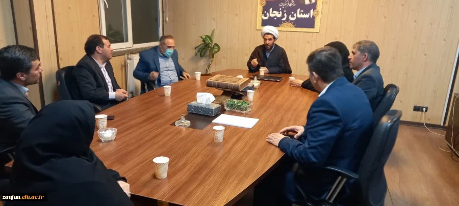 ضیافت افطاری و محفل انس با قرآن کریم 11