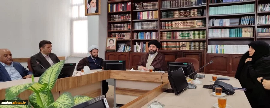 دیدار فرزانه اله وردی با نماینده ولی فقیه در استان 2