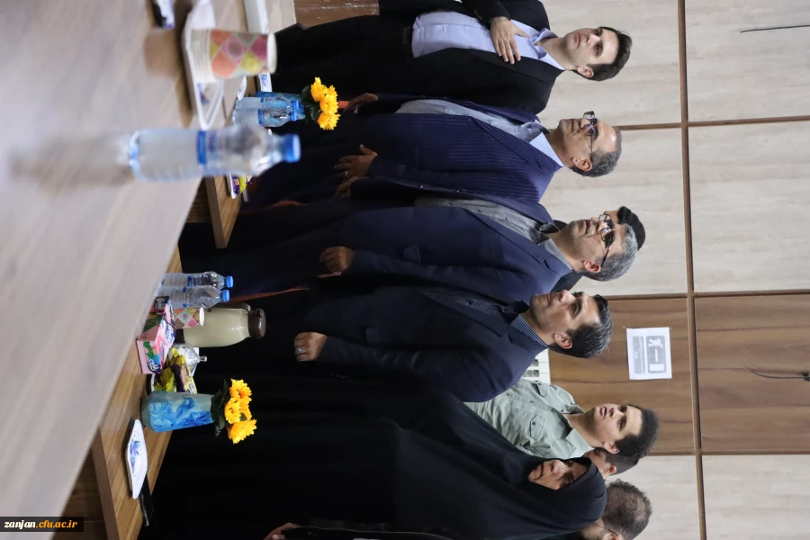 گفت وگوی صمیمی مدیرکل آموزش وپرورش زنجان با دانشجومعلمان 4