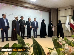 مراسم دهه سرآمدی آموزش در سالن آمفی تئاتر کوثر پردیس الزهرا(س) برگزار شد. 2