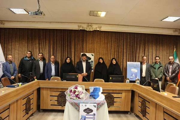 آیین رونمایی از کتاب اصول و مبانی نشریات دانشجویی در دانشگاه فرهنگیان برگزار شد 3